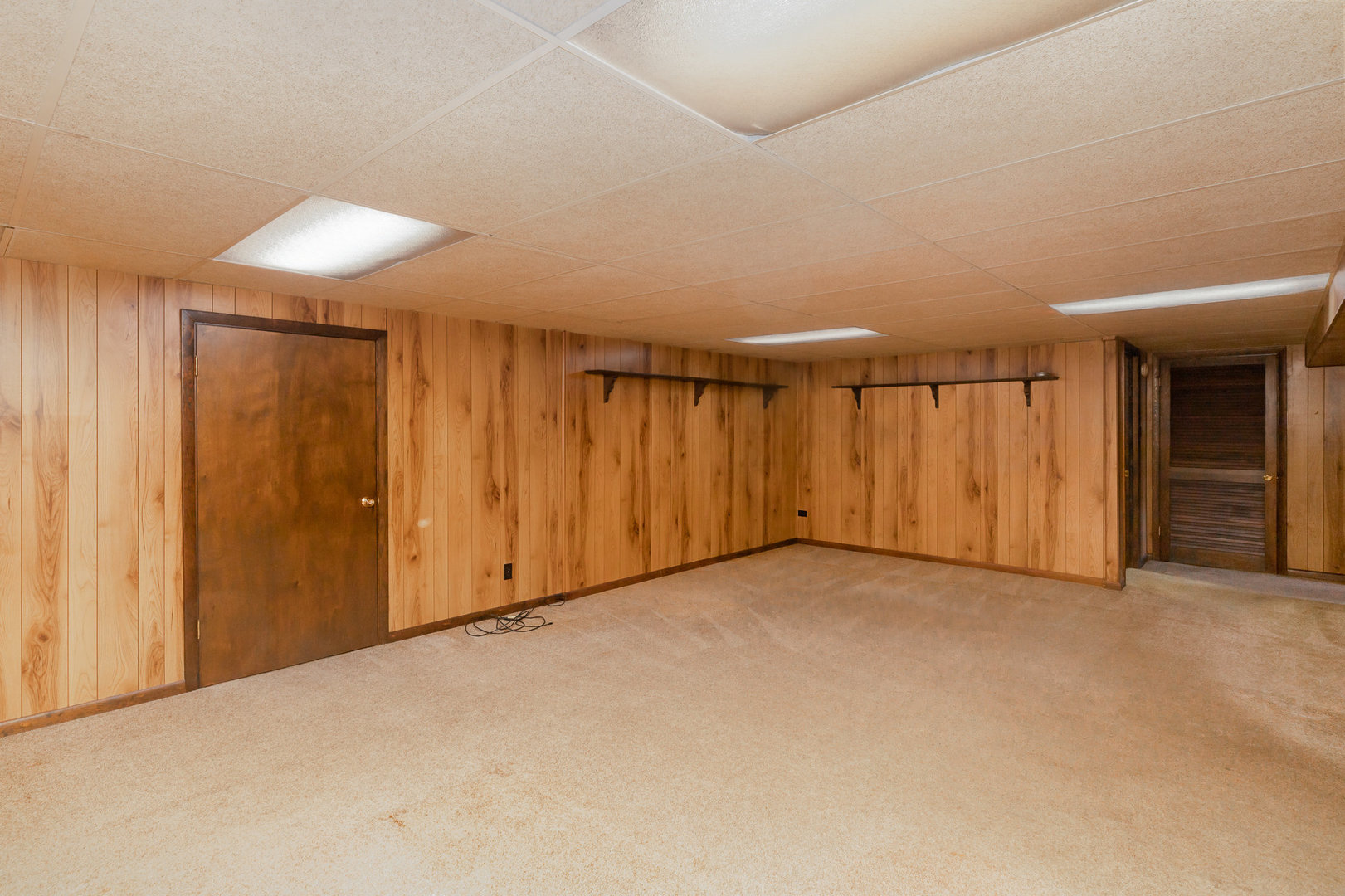 18303 Bock Road Lansing, IL 60438 - Photo 17 of 29 a view of an empty room