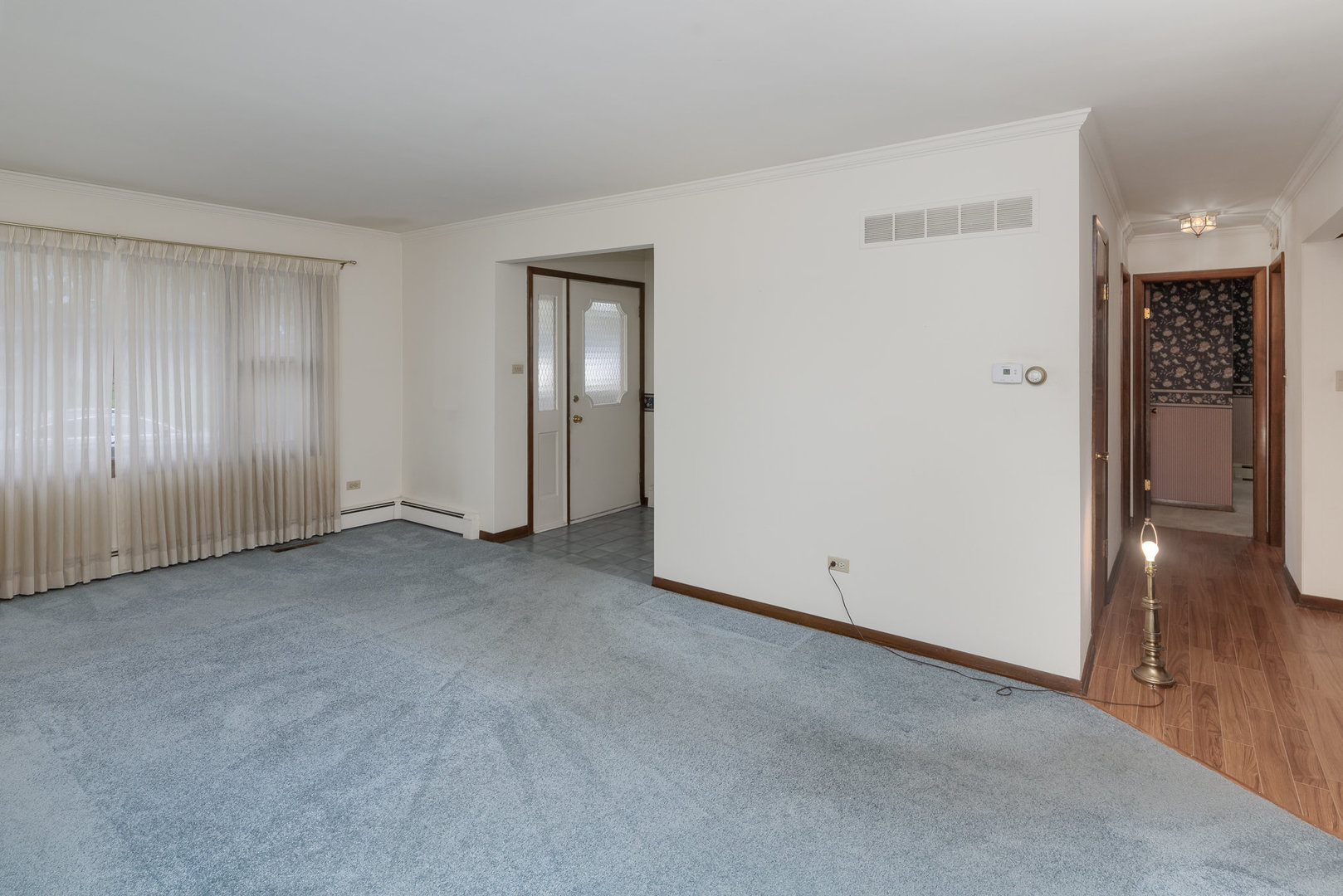 18303 Bock Road Lansing, IL 60438 - Photo 10 of 29 a view of an empty room and closet area