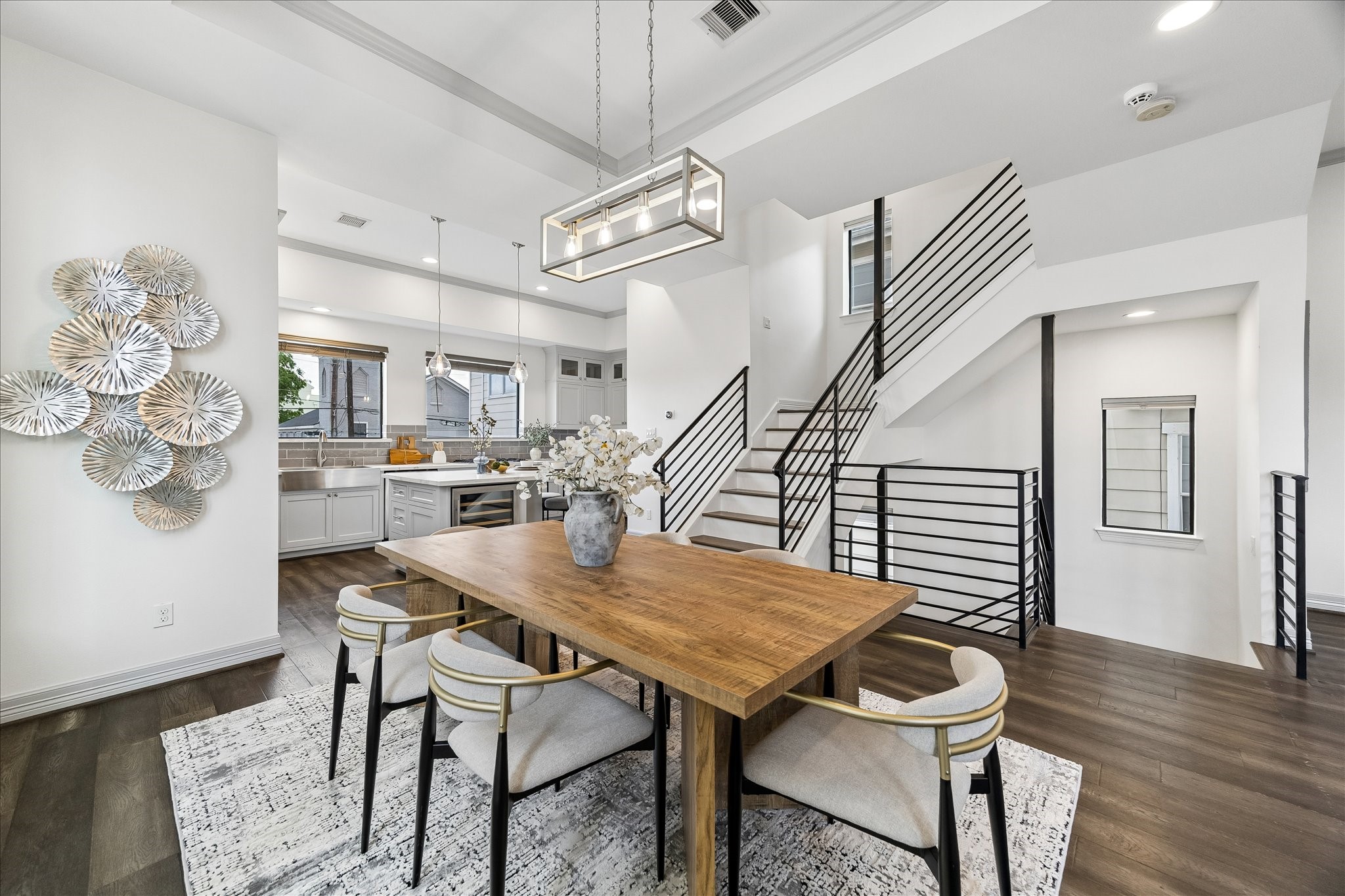 1012 Robin Street Houston, TX 77019 - Photo 12 of 36