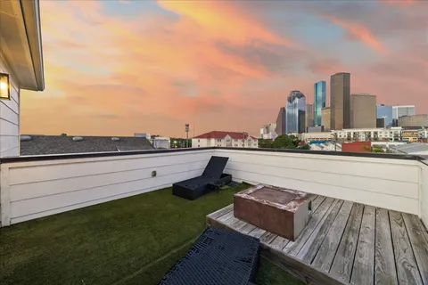 $649,000 | 1012 Robin Street, Houston, TX 77019