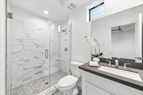$649,000 | 1012 Robin Street, Houston, TX 77019