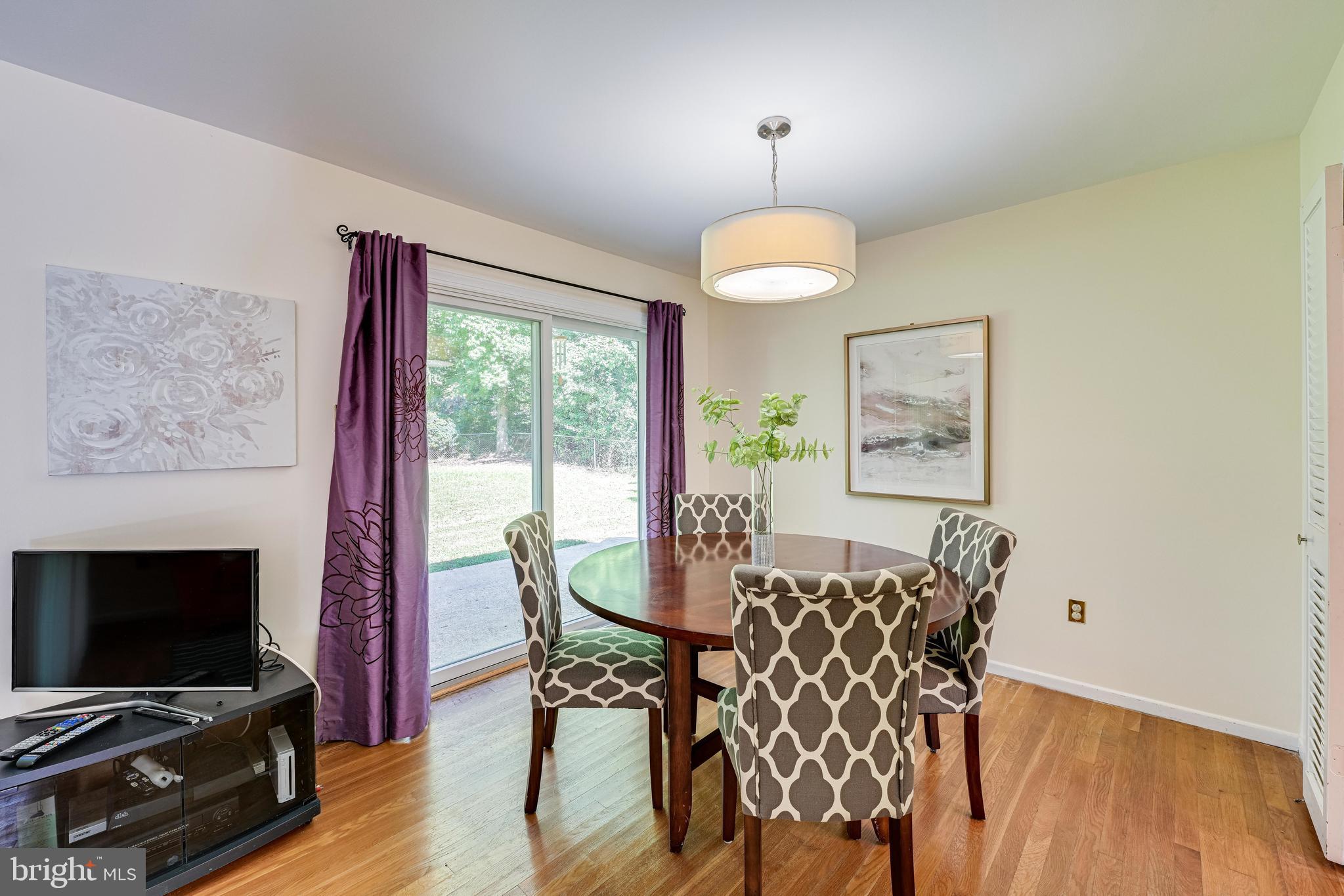 8716 Old Courthouse Road Vienna, VA 22182 - Photo 14 of 62 Gallery Image 14