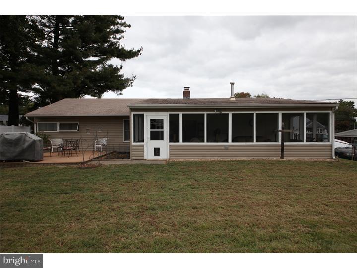 54 Vineyard Road Levittown, PA 19057 - Photo 19 of 21 Exterior Back