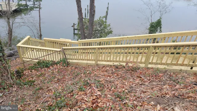 a view of a lake from a yard