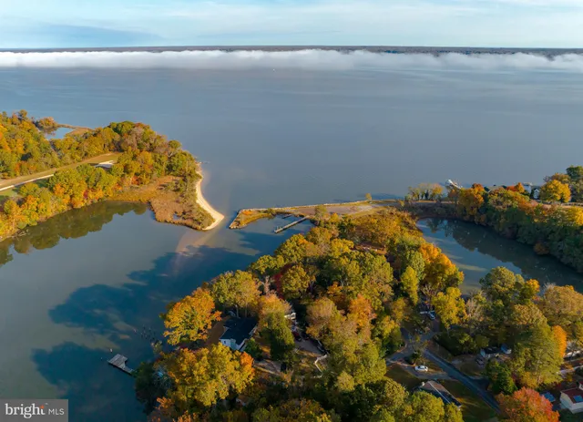 $649,890 | 43088 Island View, Hollywood, MD 20636