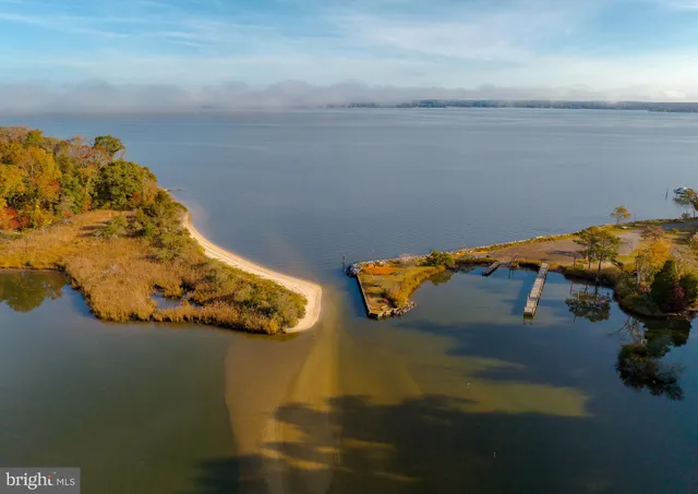 $649,890 | 43088 Island View, Hollywood, MD 20636