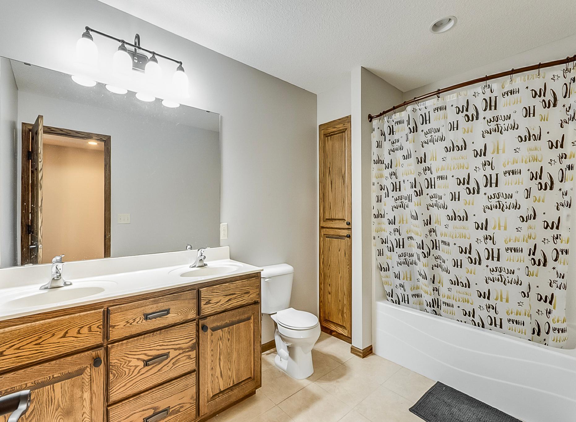 1201 Meadow Street Northwest Montgomery, MN 56069 - Photo 34 of 43