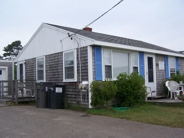 $2,500 | 334 Phillips, Sandwich, MA 02563