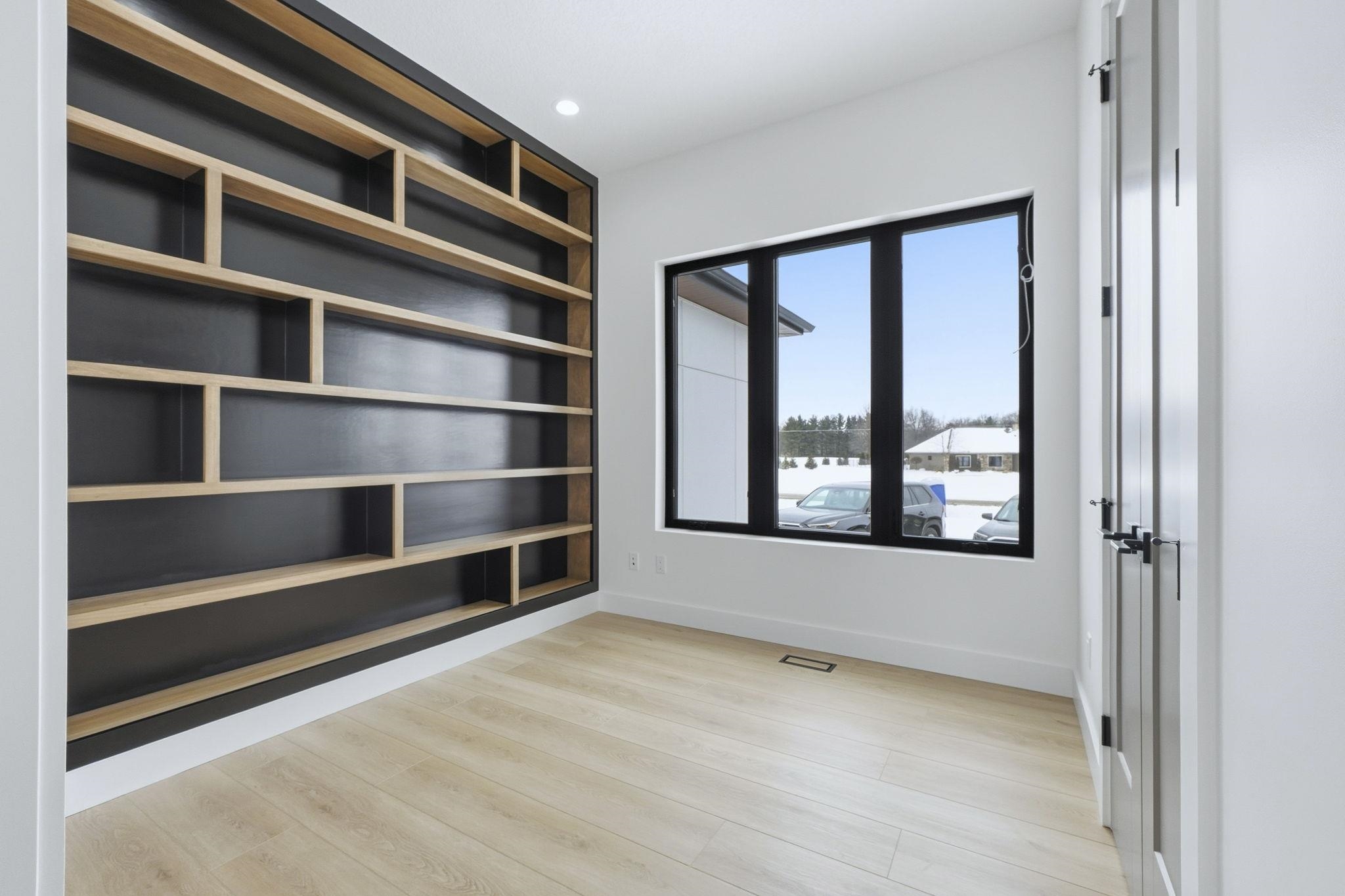 9350 Notestine Road Fort Wayne, IN 46835 - Photo 14 of 34