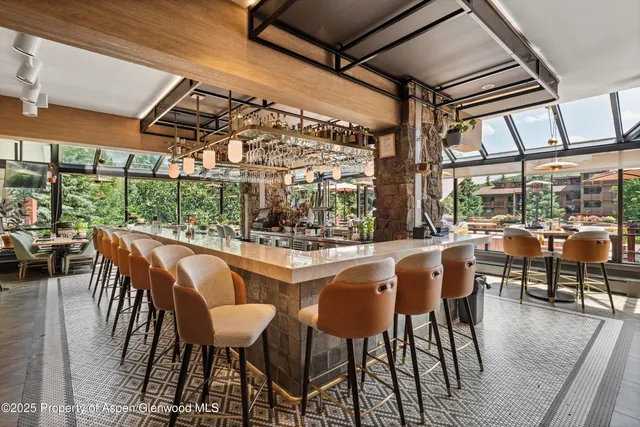 $285,000 | 300 Carriage Way, Unit 506, Snowmass Village, CO 81615