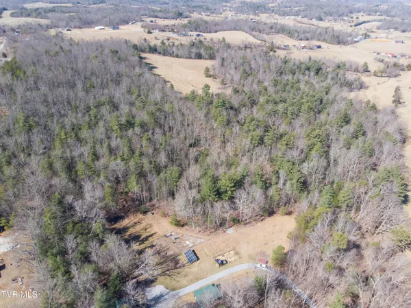 $399,000 | 1578 Horse Creek Park Road, Chuckey, TN 37641