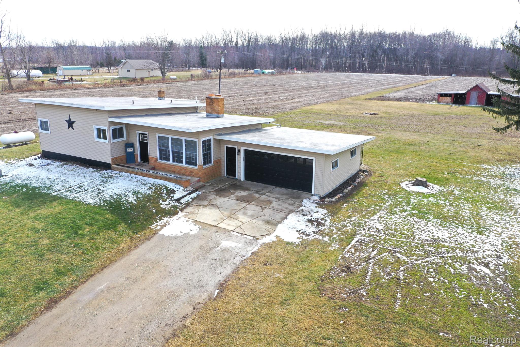 2550 Ducker Road North Branch, MI 48461 - Photo 42 of 64 Gallery Image 42