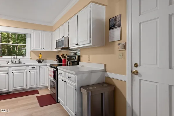 $472,500 | 5107 Stardust Drive, Durham, NC 27712