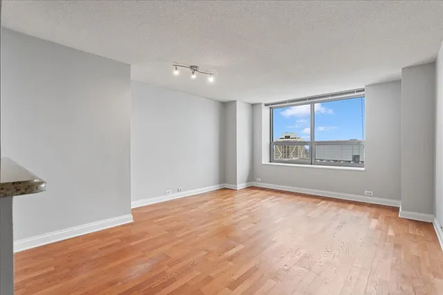 $2,350 | 474 North Lake Shore Drive, Unit 5603, Chicago, IL 60611