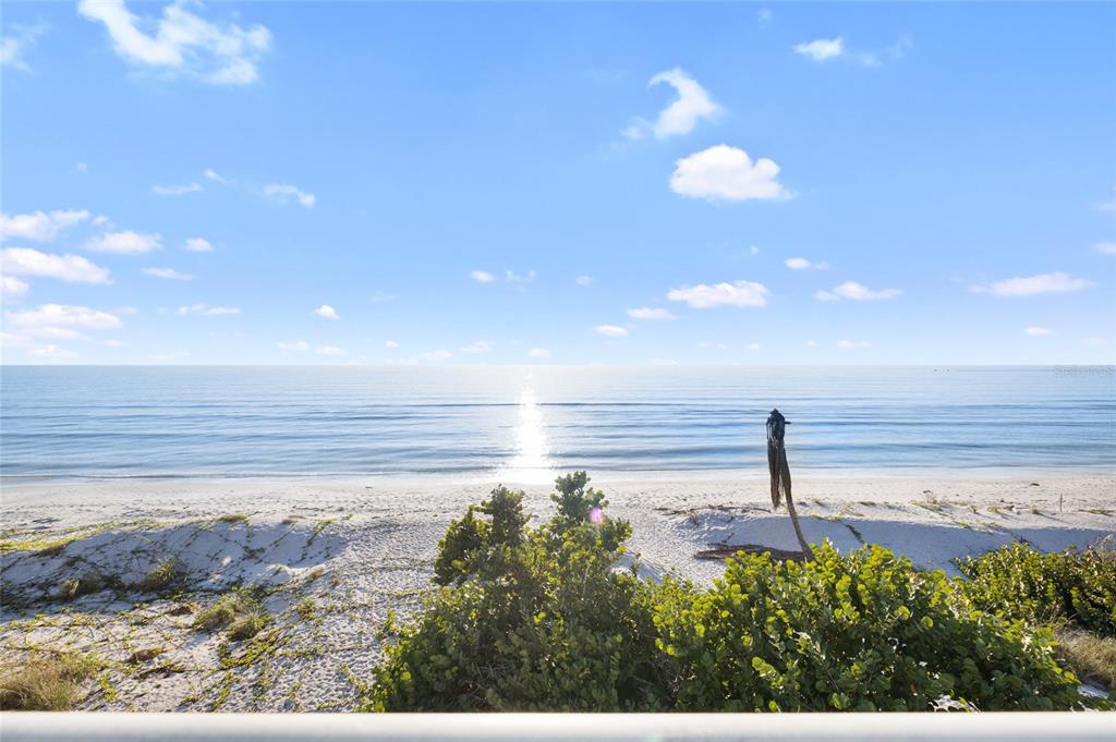 8798 Grand Avenue Boca Grande, FL 33921 - Photo 27 of 64 a view of a room