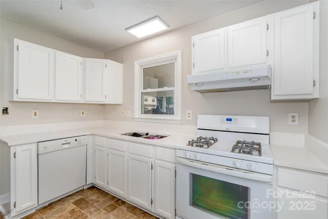 $2,145 | 15716 Youngblood Road, Charlotte, NC 28278