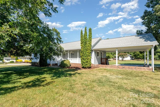 $2,145 | 15716 Youngblood Road, Charlotte, NC 28278