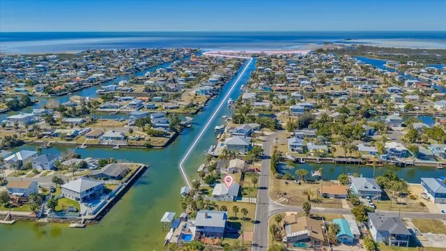 $475,000 | 4016 Flamingo Boulevard, Hernando Beach, FL 34607