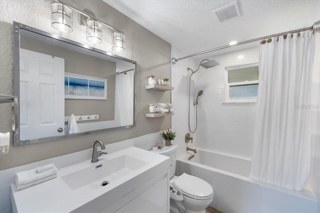 4016 Flamingo Boulevard Hernando Beach, FL 34607 - Photo 6 of 44