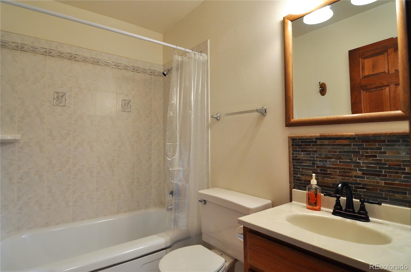 4330 Red Forest Road Monument, CO 80132 - Photo 12 of 37