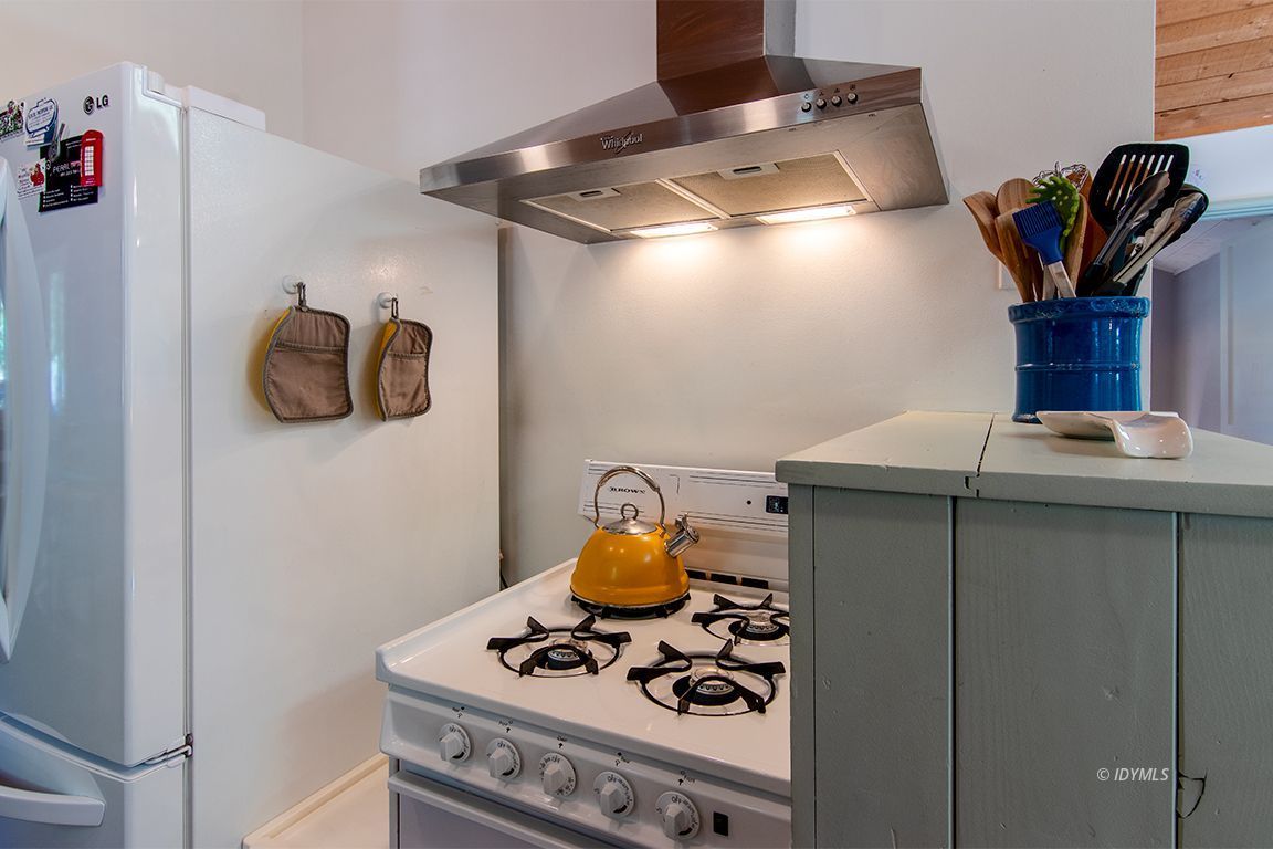 25670 Glen Road Idyllwild, CA 92549 - Photo 13 of 66 Untitled