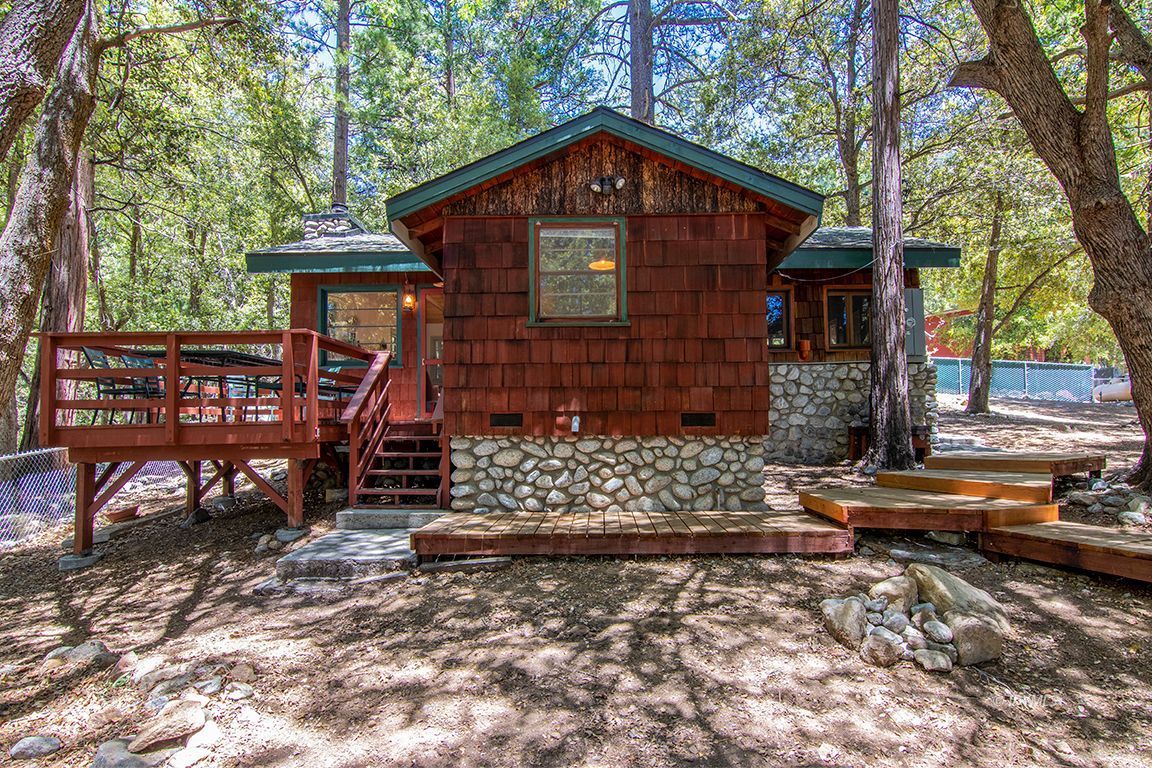25670 Glen Road Idyllwild, CA 92549 - Photo 27 of 66 a front view of a house with garden