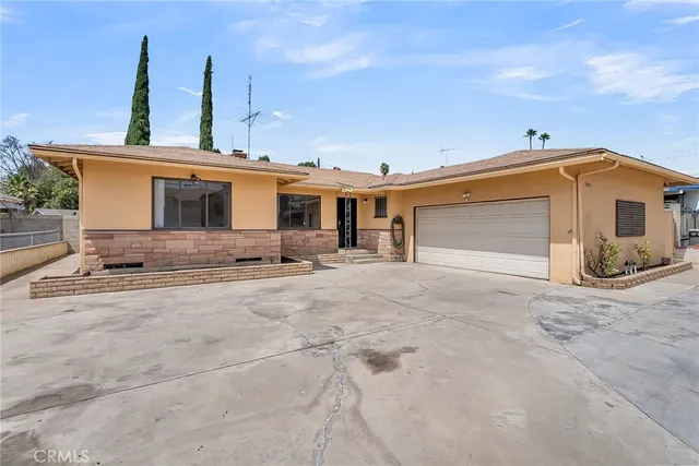 $579,900 | 5943 Grand Avenue, Riverside, CA 92504