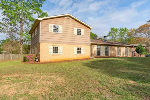 $320,000 | 2993 East Howell Drive, Lawrenceville, GA 30044
