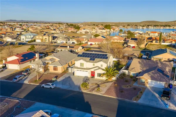 $455,000 | 26647 Mainsail Lane, Helendale, CA 92342