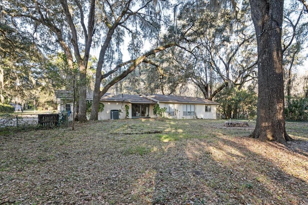 425 Northwest 79 Drive Gainesville, FL 32607 - Photo 19 of 20