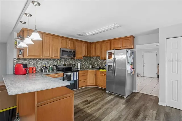 $425,000 | 425 Northwest 79 Drive, Gainesville, FL 32607