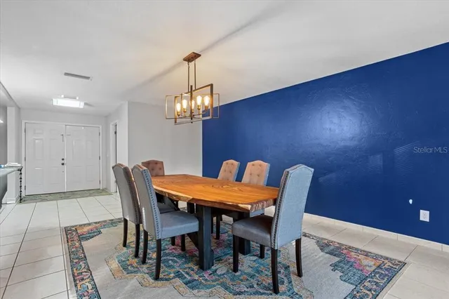 $425,000 | 425 Northwest 79 Drive, Gainesville, FL 32607