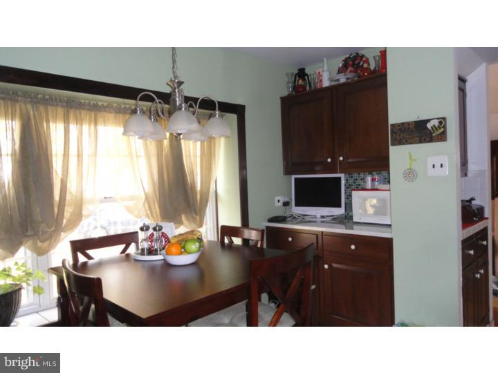 9240 Andover Road Philadelphia, PA 19114 - Photo 5 of 15 Kitchen