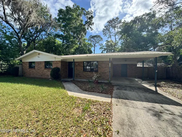 $1,695 | 119 Arden Drive, Palatka, FL 32177