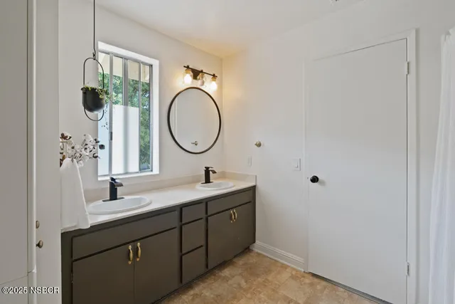 $3,300 | 2111 Village Lane, Solvang, CA 93463