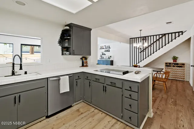 $3,300 | 2111 Village Lane, Solvang, CA 93463