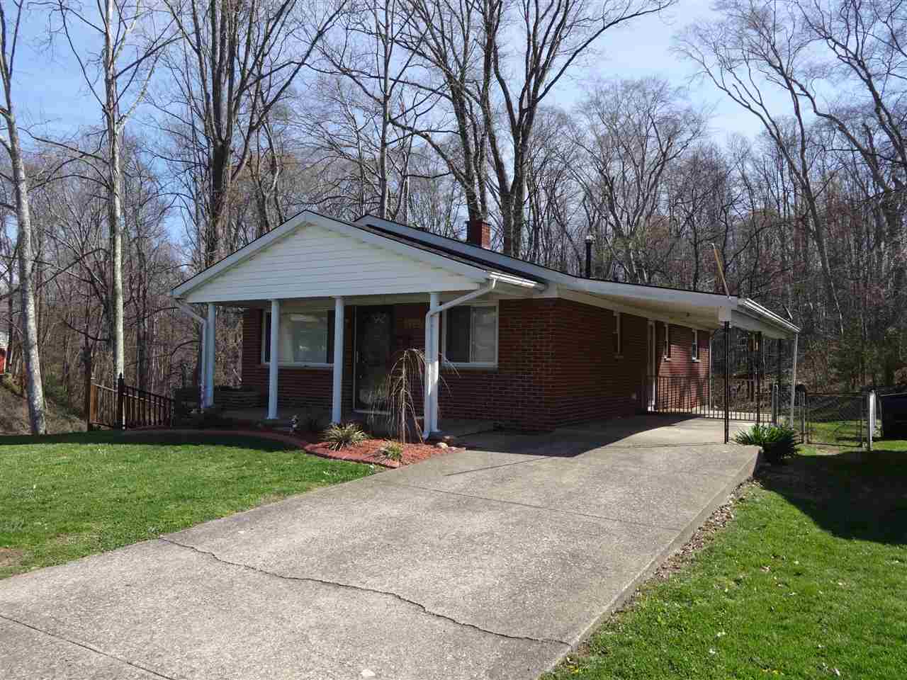 2120 Sharon Road Ashland, KY 41101 - Photo 1 of 1