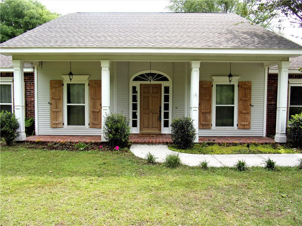 437 Galatas Road Madisonville, LA 70447 - Photo 3 of 38 Gallery Image 3