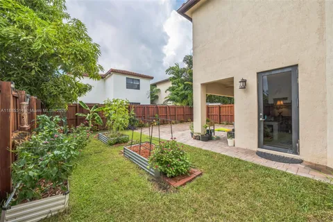 $543,000 | 627 Southeast 34th Avenue, Homestead, FL 33033