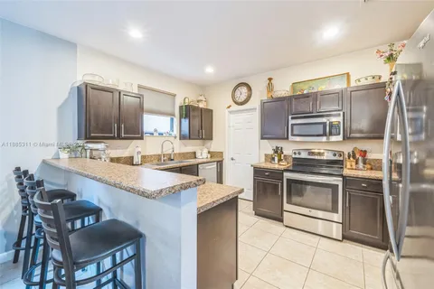 $543,000 | 627 Southeast 34th Avenue, Homestead, FL 33033