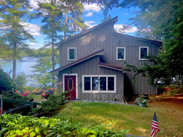 $995,000 | 41 Haskell Avenue, Raymond, ME 04071
