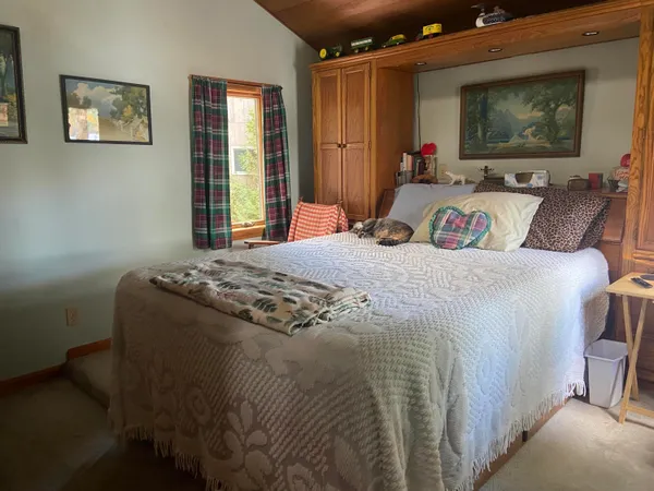 $995,000 | 41 Haskell Avenue, Raymond, ME 04071