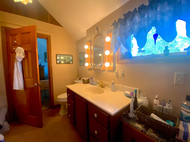 $995,000 | 41 Haskell Avenue, Raymond, ME 04071