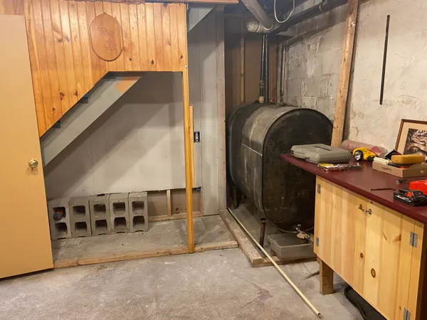 $995,000 | 41 Haskell Avenue, Raymond, ME 04071