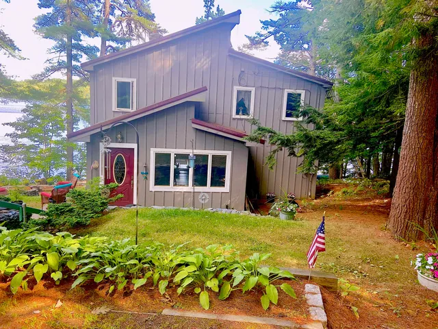 $995,000 | 41 Haskell Avenue, Raymond, ME 04071