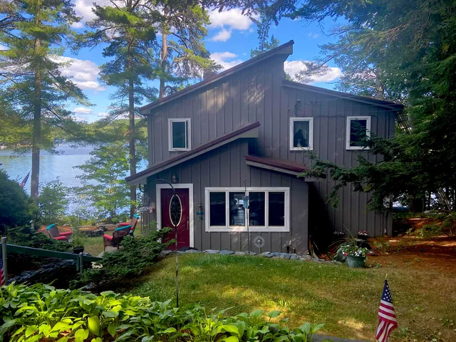 $995,000 | 41 Haskell Avenue, Raymond, ME 04071