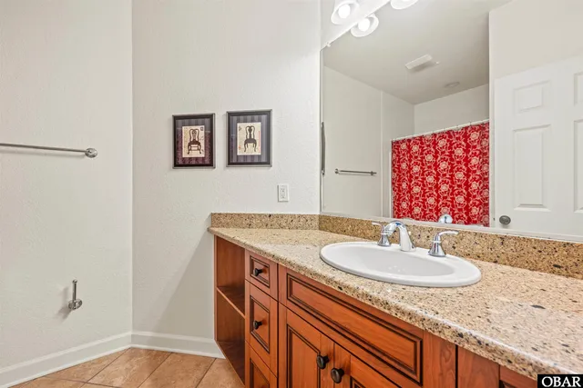 $1,199,000 | 596 Laughing Gull Court, Corolla, NC 27927