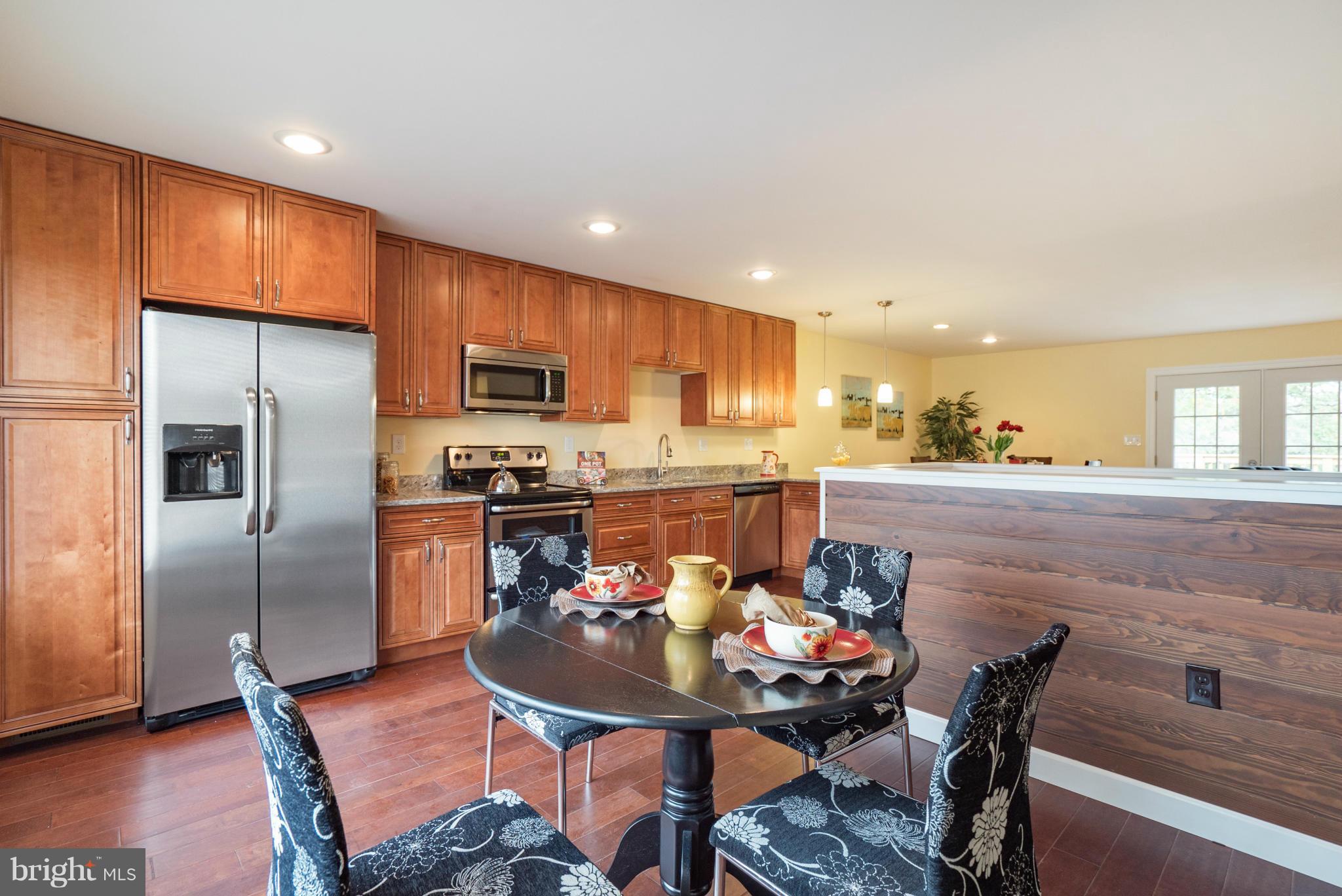 10105 Thrift Road Clinton, MD 20735 - Photo 4 of 24 Kitchen