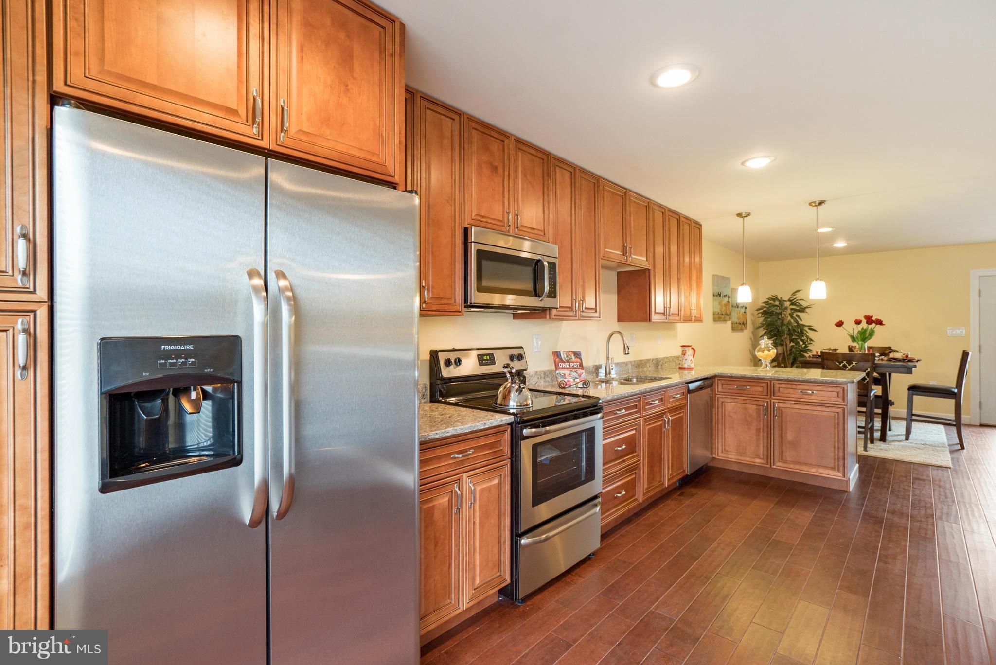 10105 Thrift Road Clinton, MD 20735 - Photo 5 of 24 Kitchen