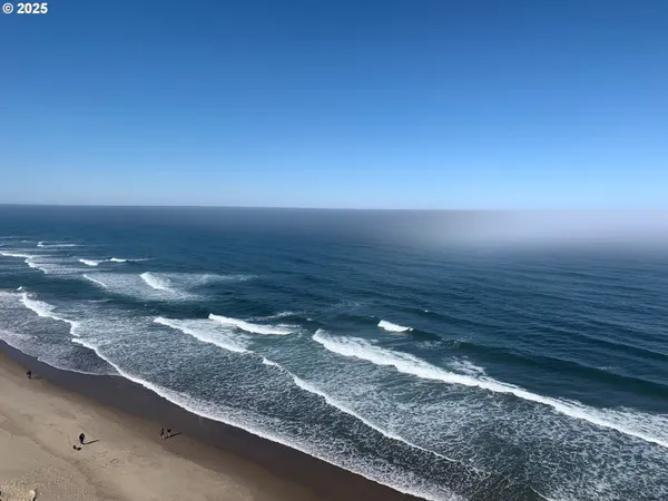 a view of an ocean view